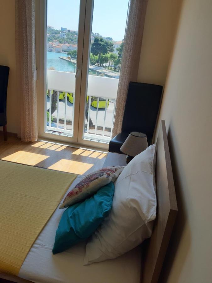 Apartman Petrovic City Center Trogir Exterior photo